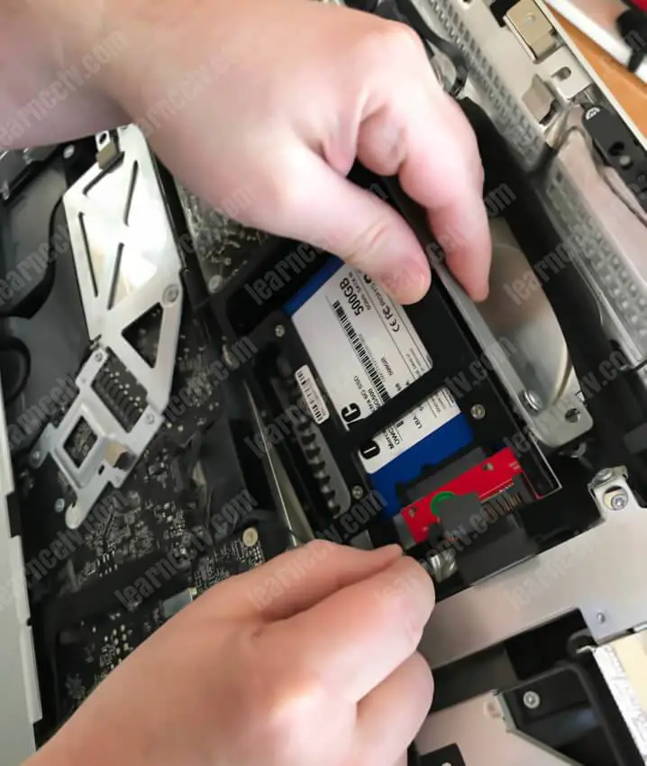 Installing a HDD into a computer